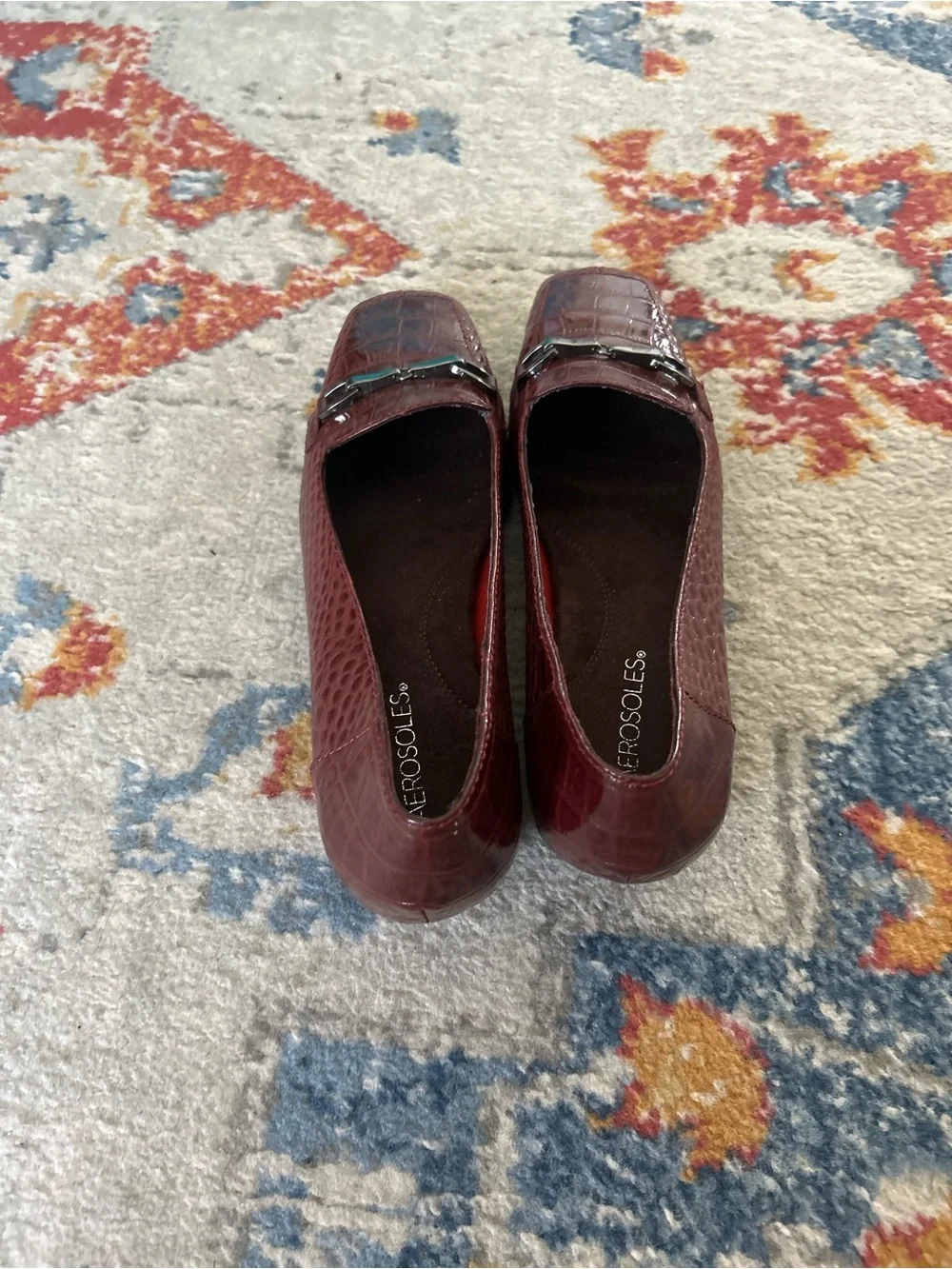 NWOT AEROSOLES Women's Croc-Embossed Bit Loafer in Burgundy